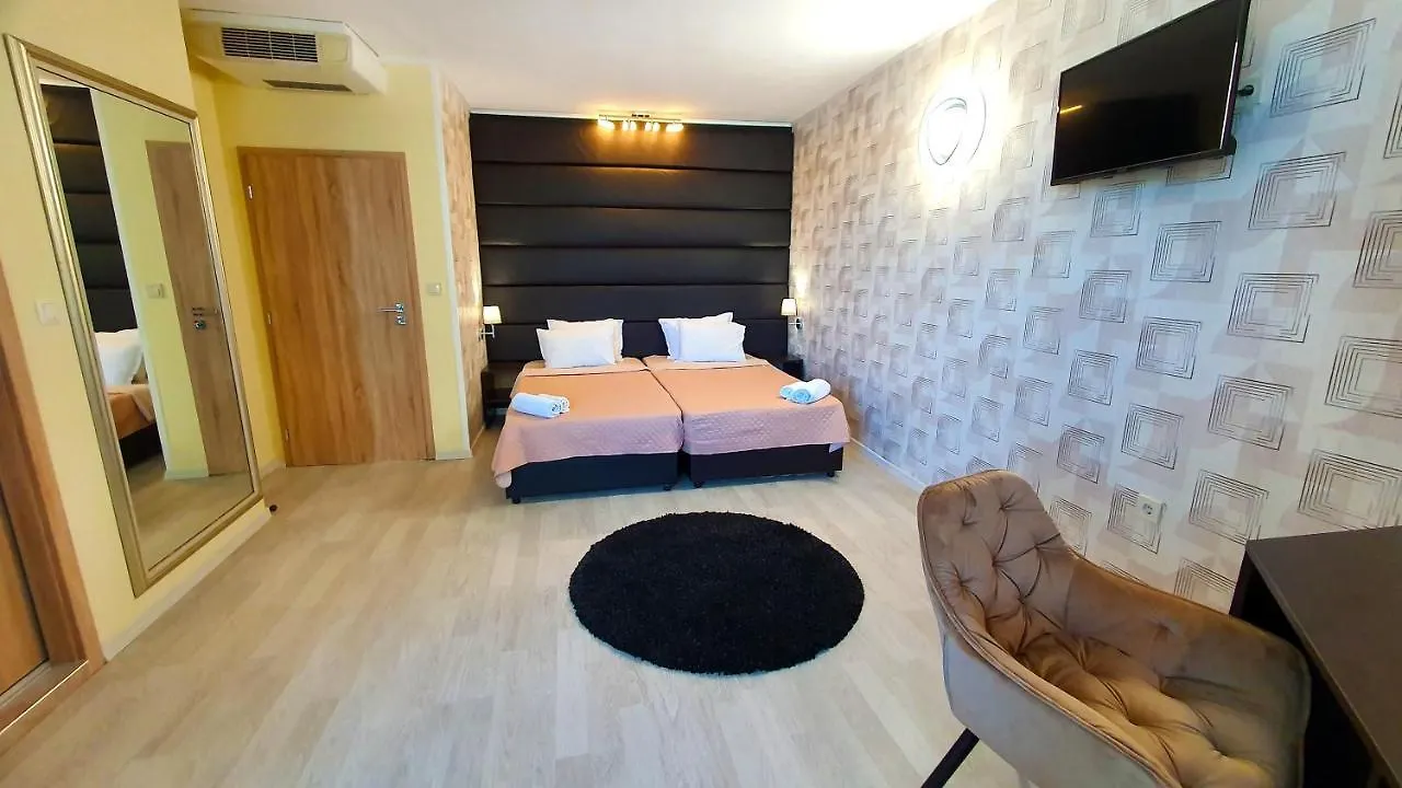 Favorit Aparthotel Sunny Beach
