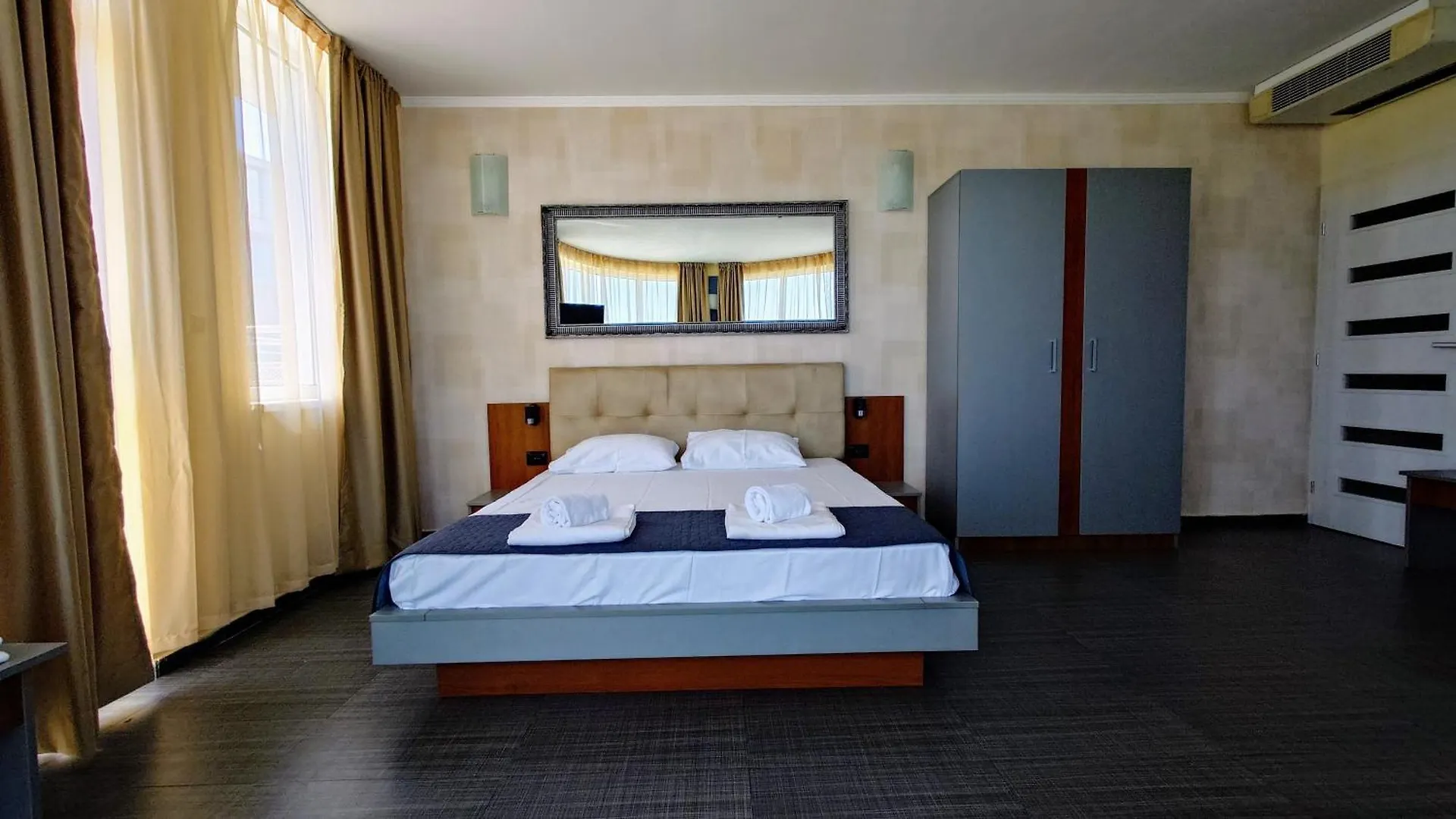 ***  Favorit Aparthotel Napospart Bulgária