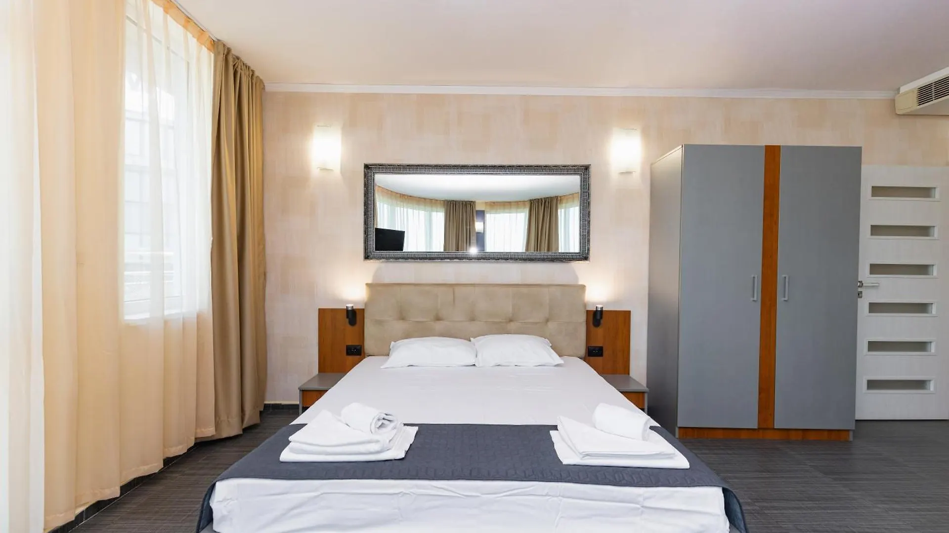 Favorit Aparthotel Sunny Beach 3*,  Bulgaria