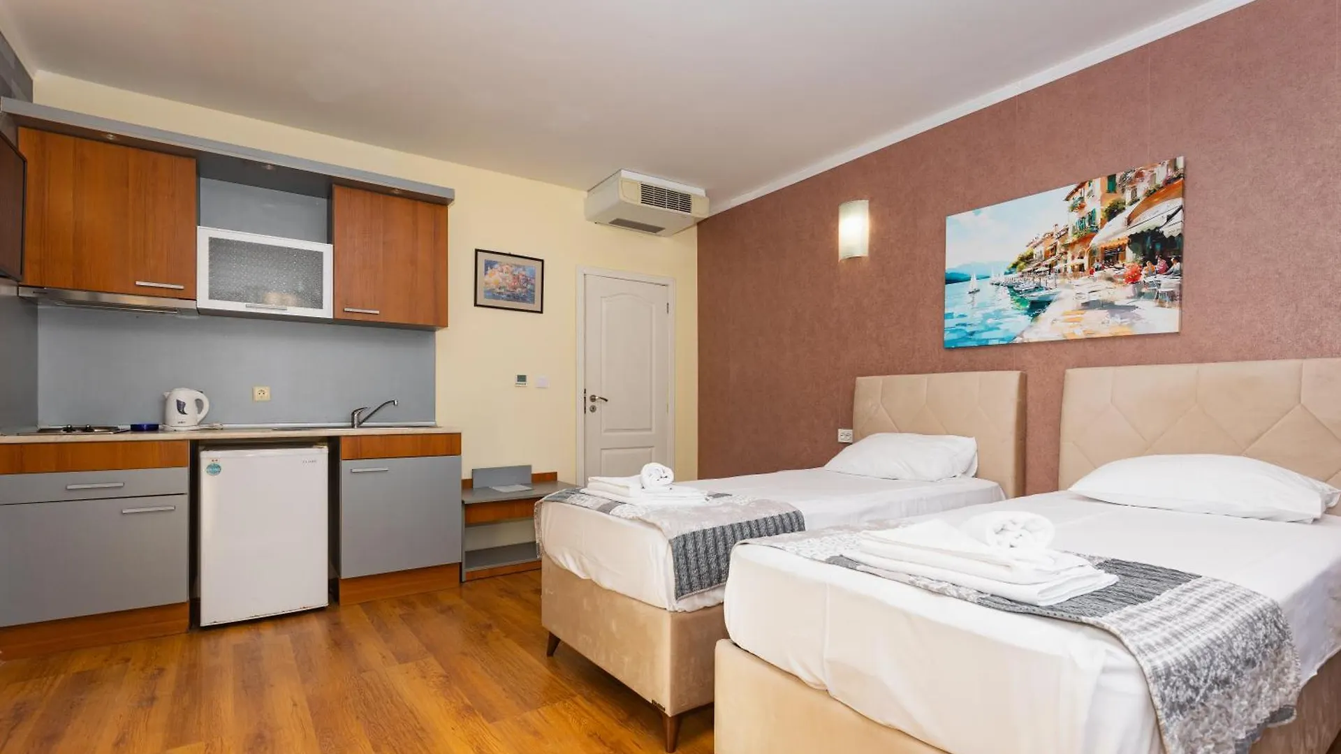 Favorit Aparthotel Sunny Beach