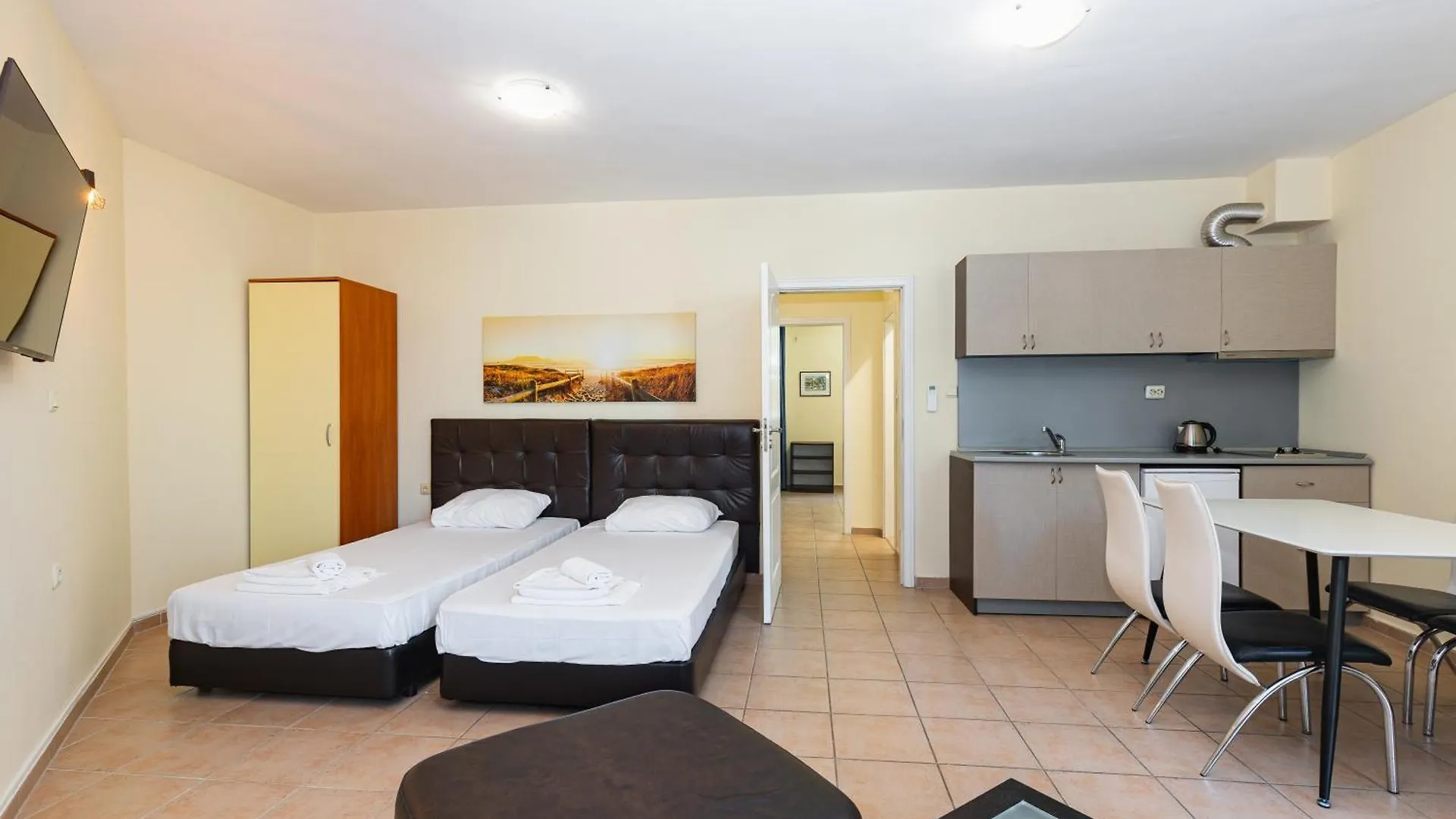 Favorit Aparthotel Sunny Beach 3*,